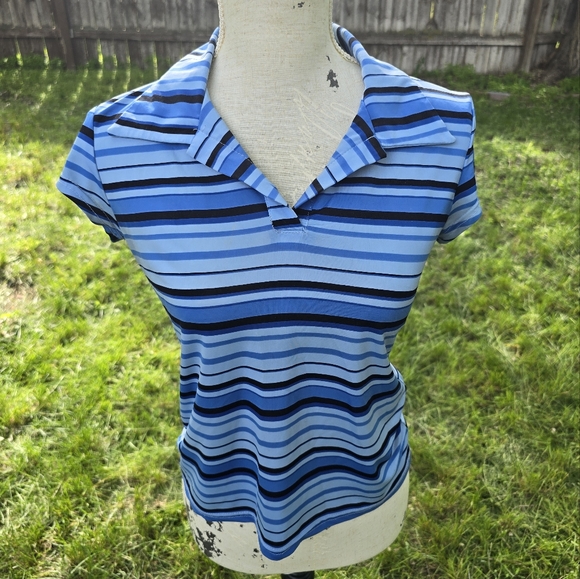 👕 Blue Striped Short Sleeve Top - Picture 6 of 9